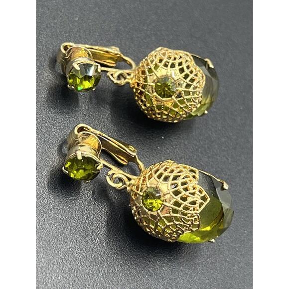 D&E Juliana Sarah Coventry Vintage Touch of Elegance Book Clip Earrings Green - Picture 7 of 16